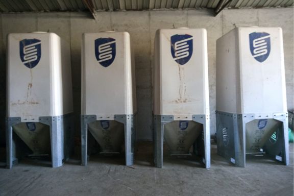 Trasporto Feedbox Silos Mangimi