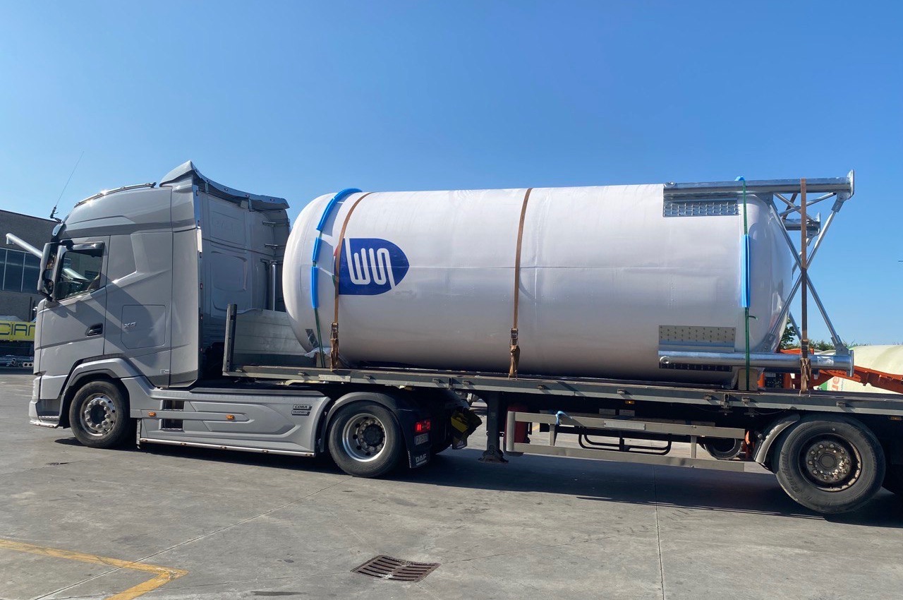 trasporto cisterna per liquidi